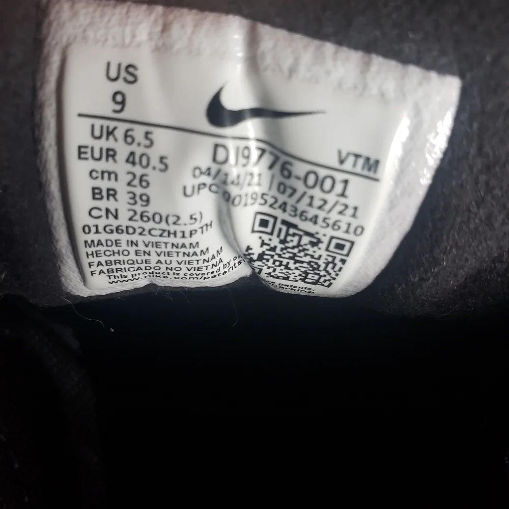 Women's Nike Waffle One Black and Leopard Print Sneakers Size 9 - Picture 8 of 8